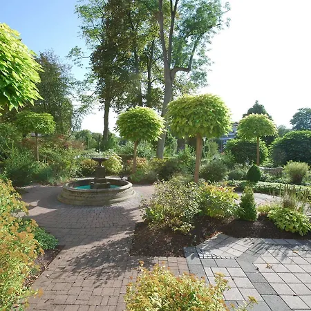 Residenz Am Rosengarten Hotel 4*